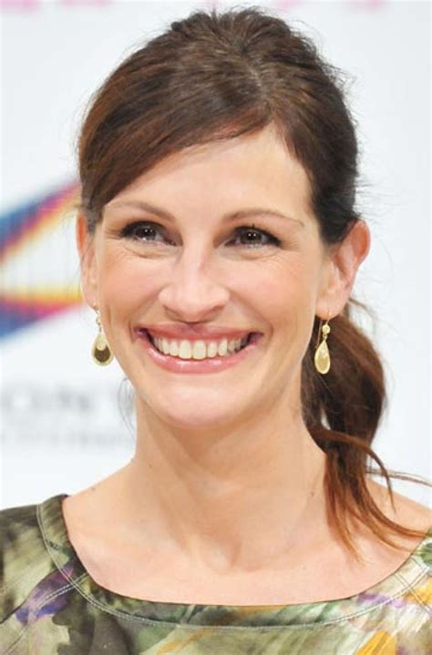 julia roberts ponytail.